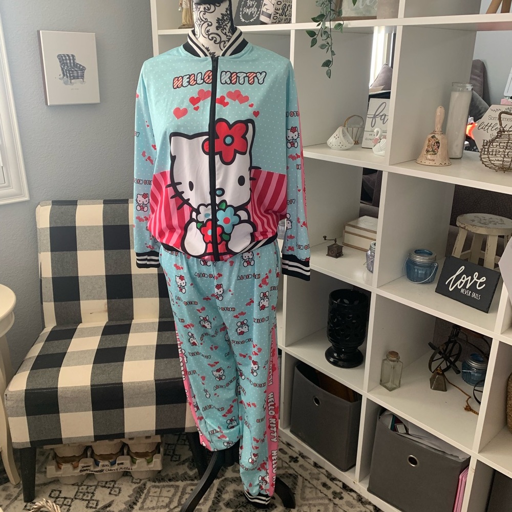 Hello Kitty NWT